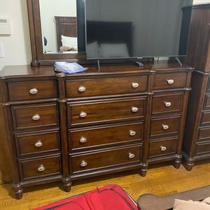 bedroom set